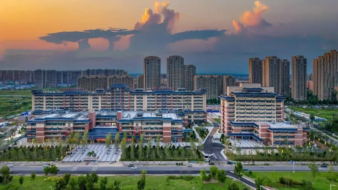 守正创新筑“医”心 外墙为笔绘岐黄——宝润达以品质工程助力河南中医药大学第一附属医院东院区焕新启航