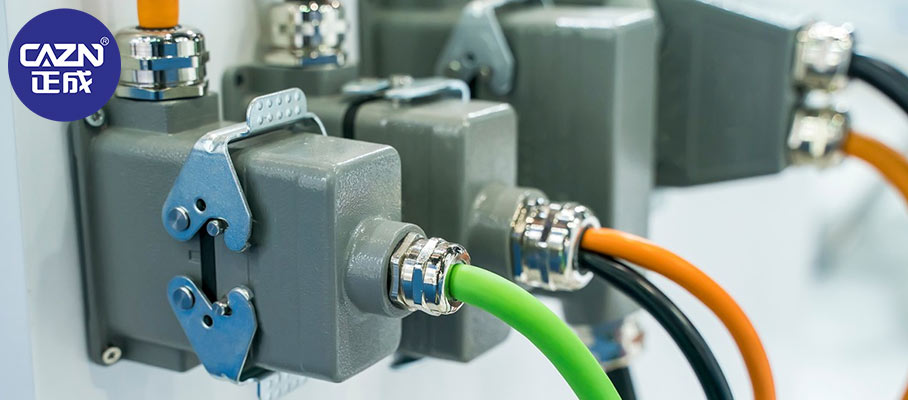 698aa292140f7.jpg 春运-2.jpg